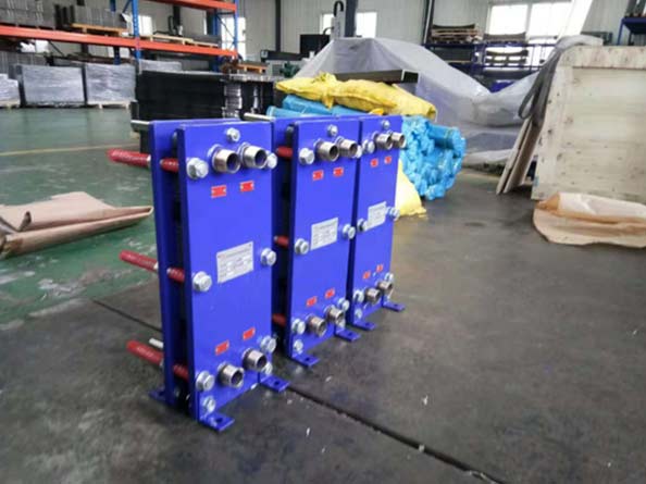 荆州蒸汽加热板式换热器交付青岛德曼啤酒设备